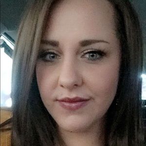 Meet your Posher, Mollie